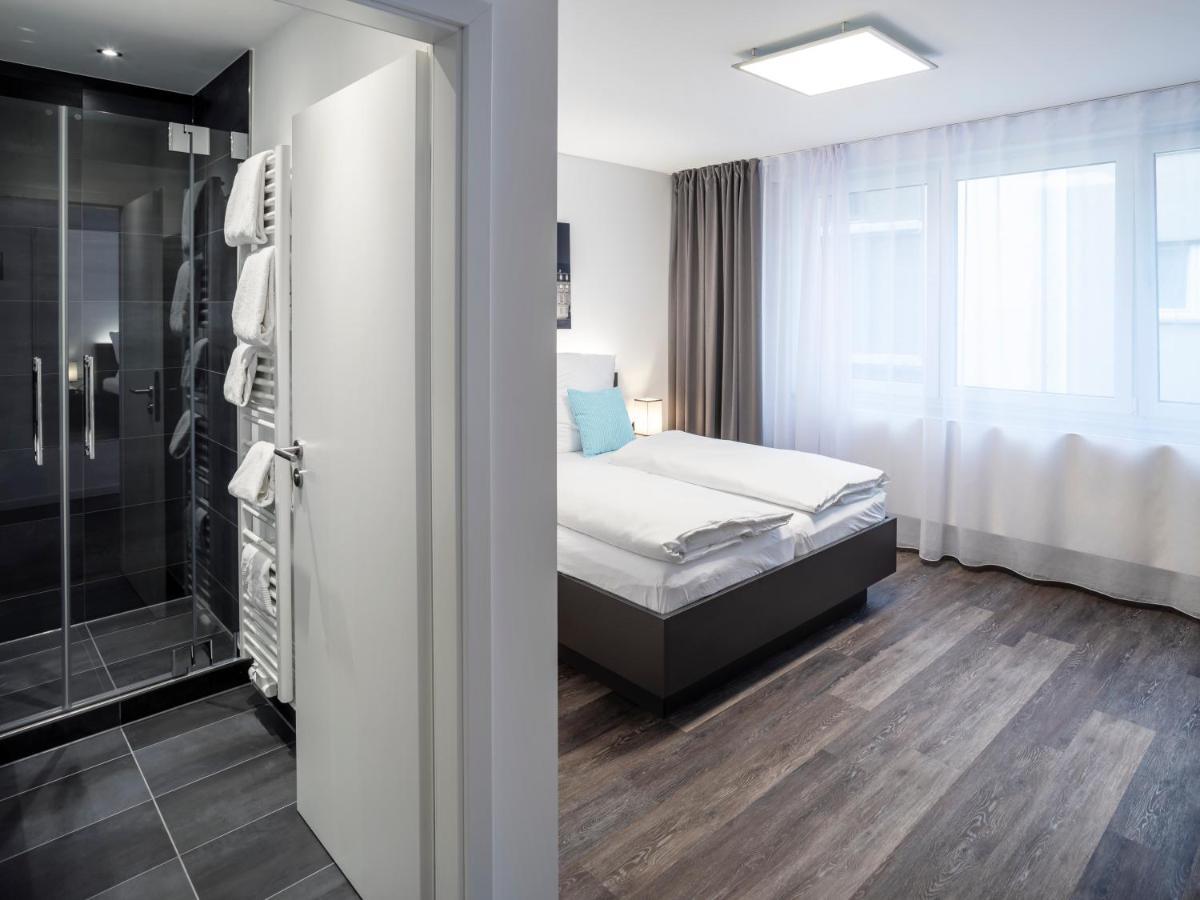 Boarding World Smart Hotel MHG Exterior photo